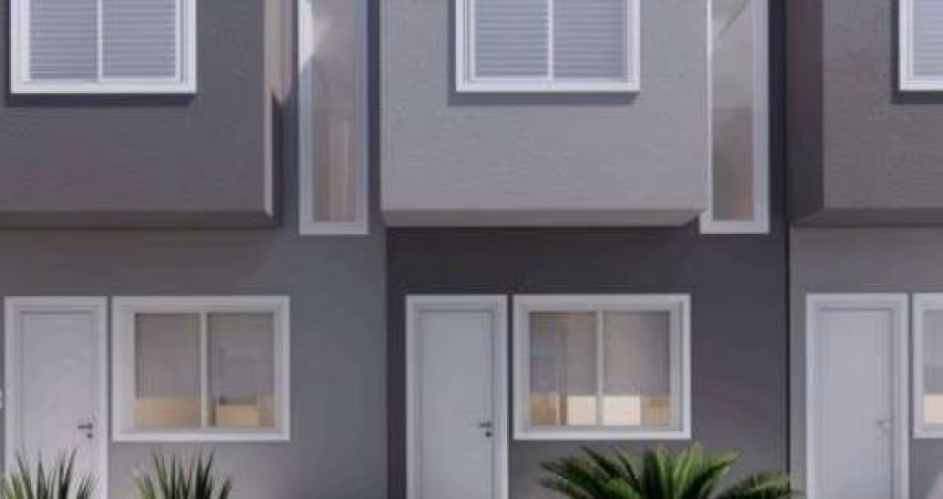 Casa sobrado em condomínio a venda, com quintal, 56m² - Mogi das Cruzes