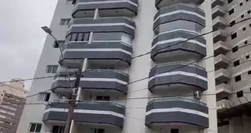 Apartamento em praia grande, aviação com 2 quartos, sacada, 1 vaga 62m²