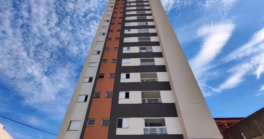Apartamento 2 Dormitórios, 1 Suíte, vaga coberta e Lazer - Vila Santana