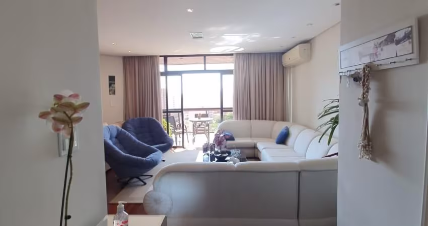 LINDO APTO 209m2 – REGIÃO CENTRAL