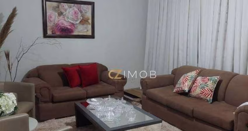 Casa com 03 dormitorios  Jardim Paulista