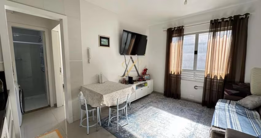 Apartamento em rua reta ao mar no centro de Balneário Camboriú