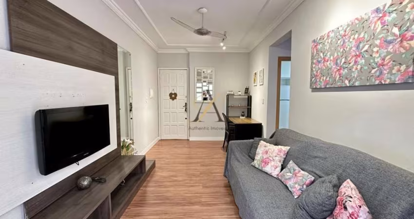 Apartamento diferenciado semi mobiliado no bairro Pioneiros em Balneário Camboriú