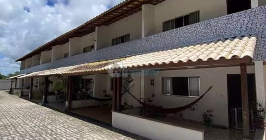 Oportunidade!!!! Casa de 3/4 sendo duas suítes em condomínio Village