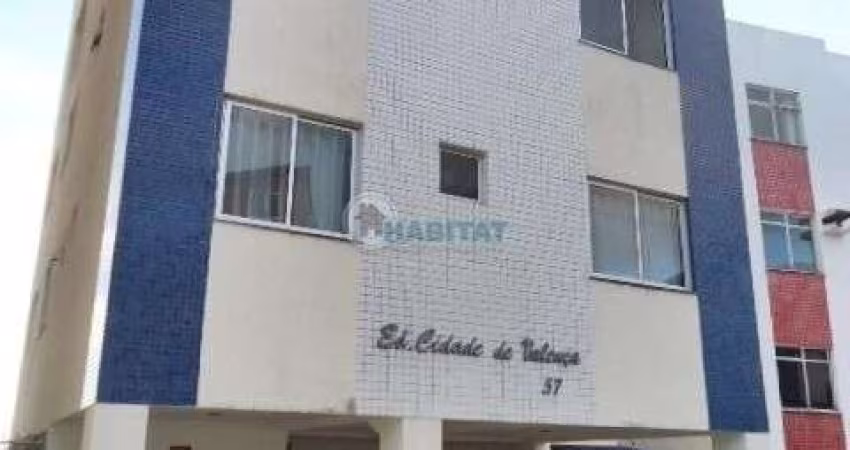 Apartamento Cobertura 2/4 com suíte
