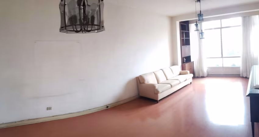 Apartamento bem localizado e amplo a 400m do metrô.