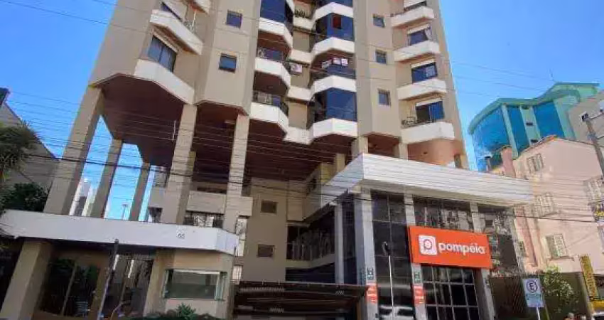 Apartamento com 3 quartos para alugar no Centro, Caxias do Sul 