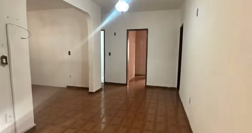 Casa com 3 quartos para alugar na Rua Dezoito, Cohatrac II, São Luís