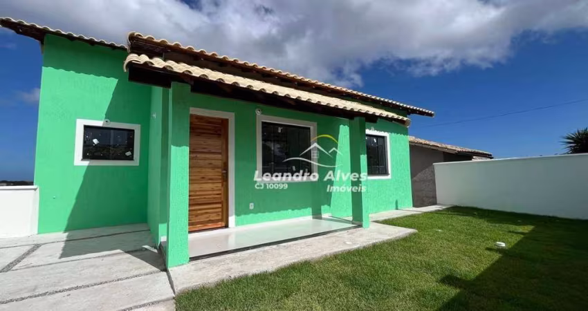 Casa com 2 dormitórios à venda, 80 m² por R$ 385.000,00 - Jacaroá - Maricá/RJ