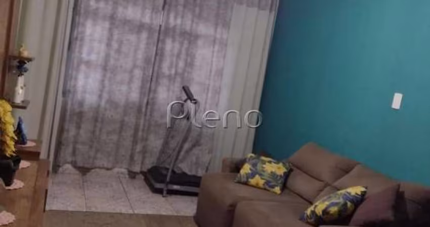 Sobrado à venda em Campinas, Parque Jambeiro, com 3 quartos, com 185 m²