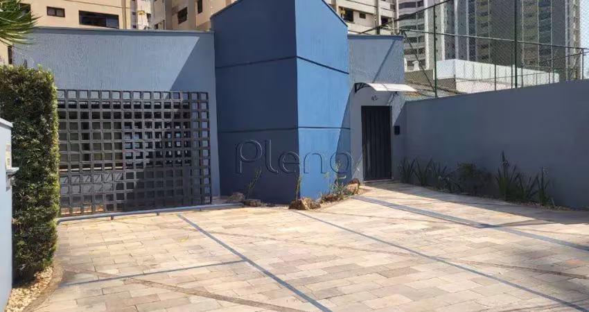 Casa comercial à venda na Rua Emília Paiva Meira, 33, Cambuí, Campinas