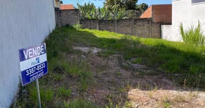 Terreno á venda no Condomínio Residencial Vivenda das Pitangueiras em Valinhos