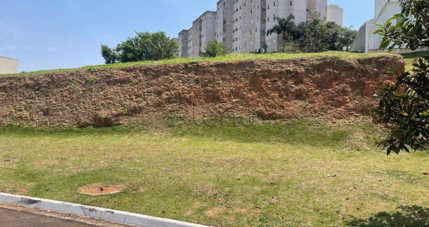 Terreno à venda no Residence Vila Real.