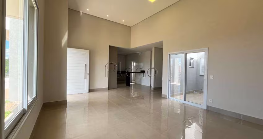 Casa à venda com 3 suítes no Royal Garden em Paulínia