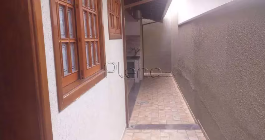 Casa à venda com 3 quartos no santa marina, valinhos.