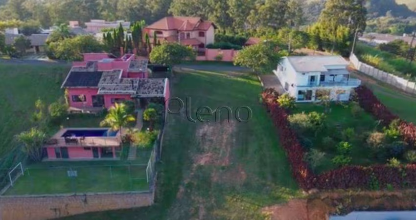 Terreno à venda com 810m² no Distrito Industrial Benedito Storani, em Vinhedo