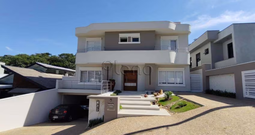 Casa à venda com 4 suítes no Condomínio Residencial Terras de Vinhedo, no bairro Bosque em Vinhedo - São Paulo.