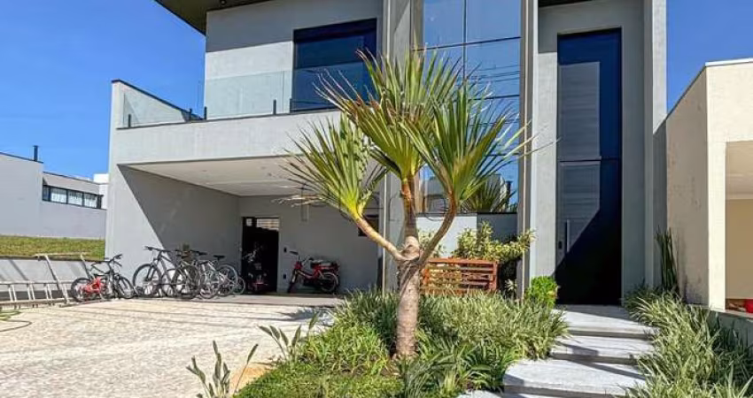 Sobrado à venda com 3 suítes no Residencial Villa do Sol em Valinhos