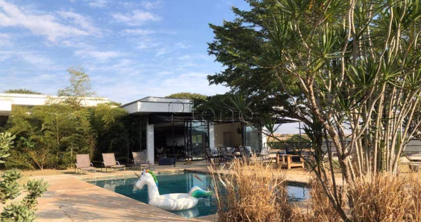 Casa com 5 quartos para Venda e Locação no Recanto das Flores, em Indaiatuba.