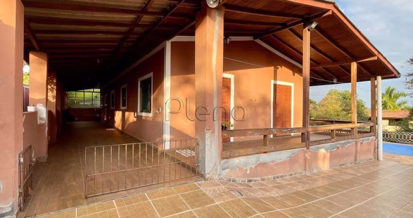 Casa à venda com 3 quartos no Parque Xangrilá, Campinas.