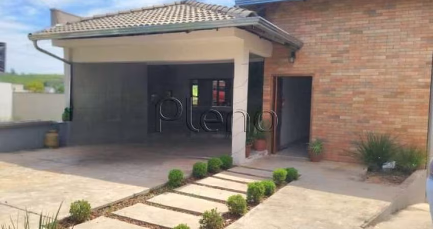 Sobrado à venda em Valinhos, Jardim São Marcos, com 3 suítes, com 290 m², Residencial Villa do Sol
