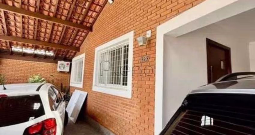 Casa à venda em Campinas, Cidade Jardim, com 3 quartos, com 220 m²