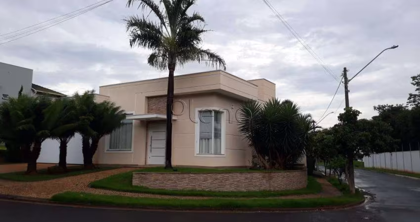 Casa à venda em Paulínia, Parque Brasil 500, com 3 quartos, com 200 m²
