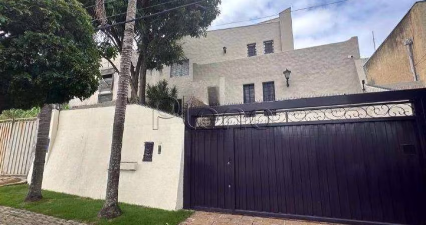 Sobrado à venda em Campinas, Nova Campinas, com 4 quartos, com 473.75 m²