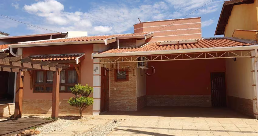 Casa à venda em Paulínia, Parque Brasil 500, com 3 quartos, com 170 m², Okinawa