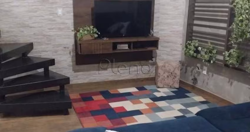 Casa à venda com 5 quartos no Jardim Conceição (Sousas), Campinas.