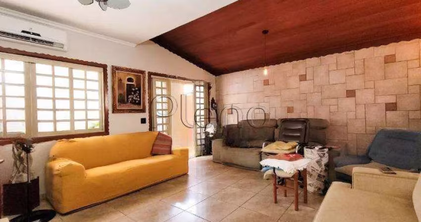 Casa à venda em Campinas, Chácara da Barra, com 6 quartos, com 202 m²