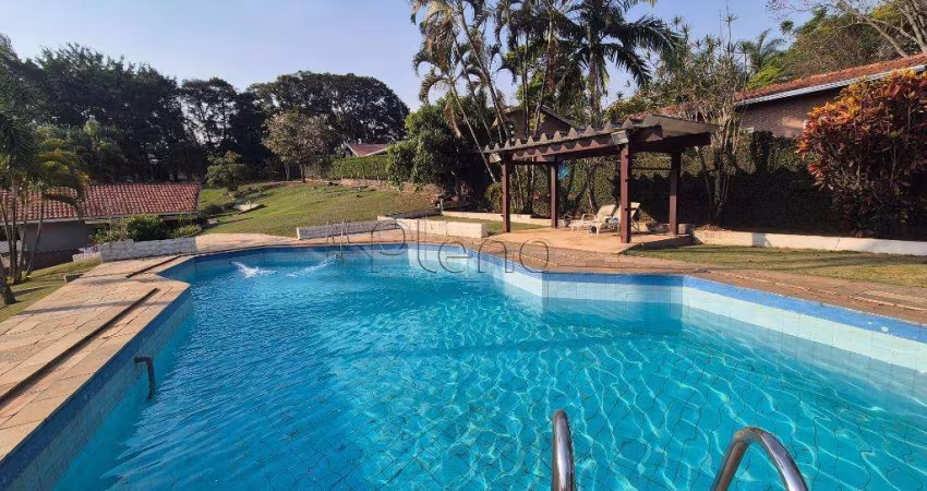 Casa à venda em Valinhos, Chácaras Alpina, com 4 quartos, com 212.58 m²