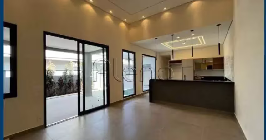 Casa à venda em Valinhos, Residencial Santa Maria, com 3 suítes, com 180 m²