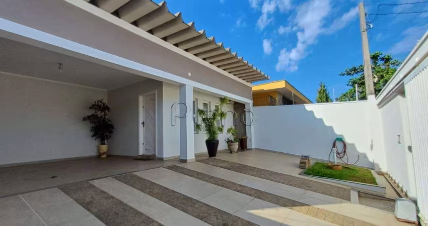 Casa à venda em Campinas, Parque da Figueira, com 3 quartos, com 187 m²