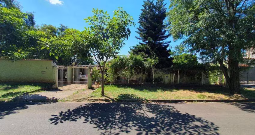 Casa à venda em Campinas, Parque Taquaral, com 4 quartos, com 294.45 m²