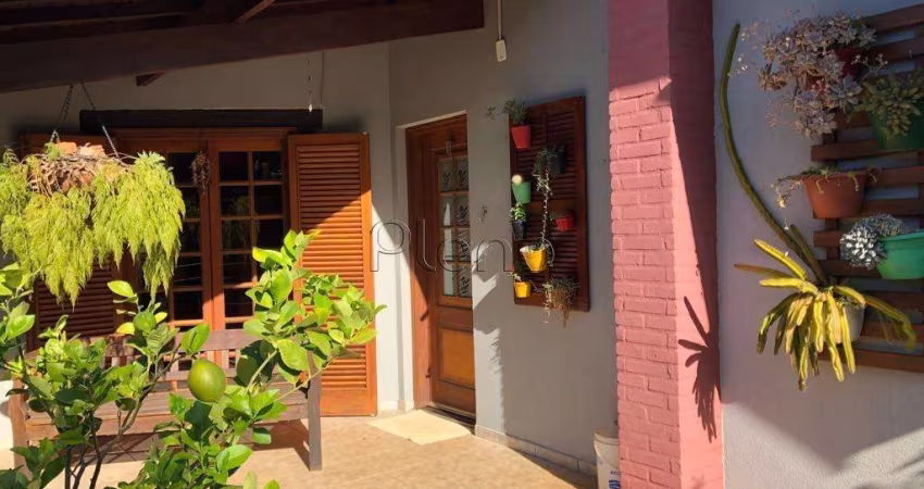 Chácara à venda em Valinhos, Chácaras Alpina, com 4 quartos, com 2000 m²