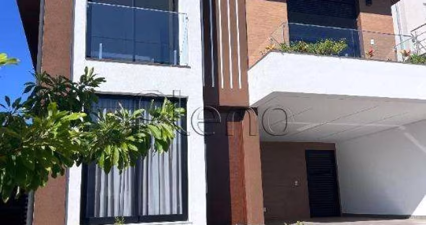 Sobrado à venda em Valinhos, Pinheiro, com 5 suítes, com 294 m², Condomínio Residencial Vita Verdi