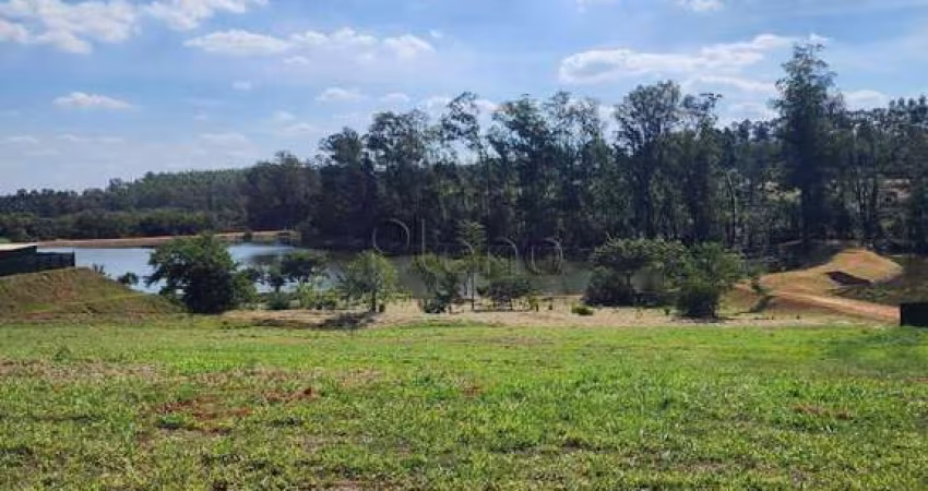 Terreno à venda no Residencial Fazenda da Grama- Itupeva com 2.930 m²