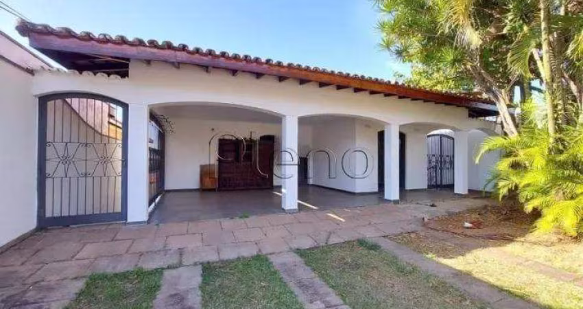 Casa à venda em Campinas, Parque São Quirino, com 3 quartos, com 391.14 m²