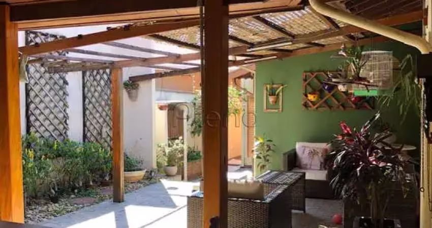 Casa à venda em valinhos, vila são sebastião, com 3 quartos, com 278 m²