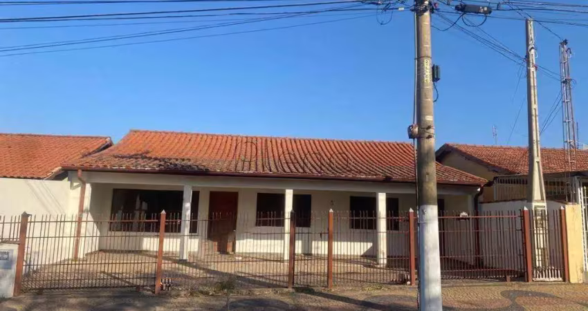 Casa à venda em valinhos, parque cecap, com 3 quartos, com 167 m²