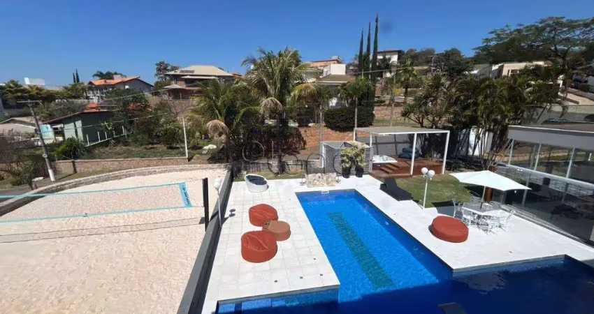 Sobrado à venda em itupeva, serra azul, com 5 suítes, com 781 m²