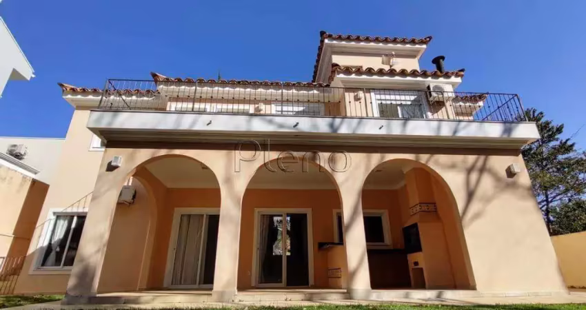 Sobrado à venda em vinhedo, bosque, com 3 suítes, com 200 m², condomínio recanto dos paturis