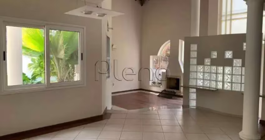 Sobrado para alugar em campinas, loteamento alphaville campinas, com 3 suítes, com 397 m²