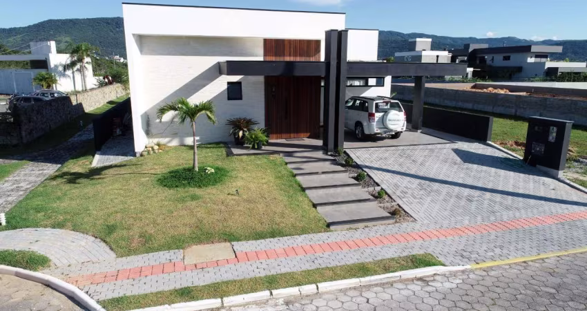 Casa no Condomínio Garopaba Internacional