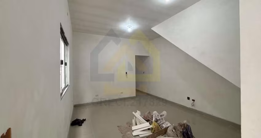 Casa Sobreposta para Venda em Guarujá, Jardim Boa Esperança (Vicente de Carvalho), 2 dormitórios, 1 suíte, 2 banheiros, 1 vaga