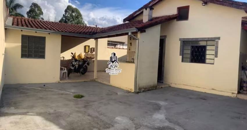 Casa para Venda em Itajubá, São Judas Tadeu, 4 dormitórios, 2 banheiros, 3 vagas