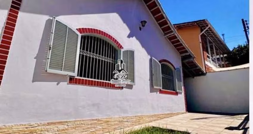 Casa para Venda em Itajubá, Varginha, 4 dormitórios, 2 suítes, 3 banheiros, 3 vagas