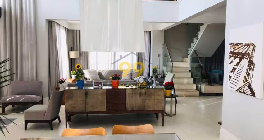 Cobertura duplex a venda em Moema com 3 suites 1 master com banheira e 4 vagas de garagem