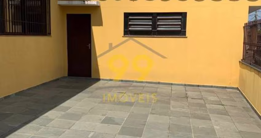 Bela Casa Térrea a Venda - 3 dormitórios - 1 suíte + Edícula - 7 vagas - 180m2